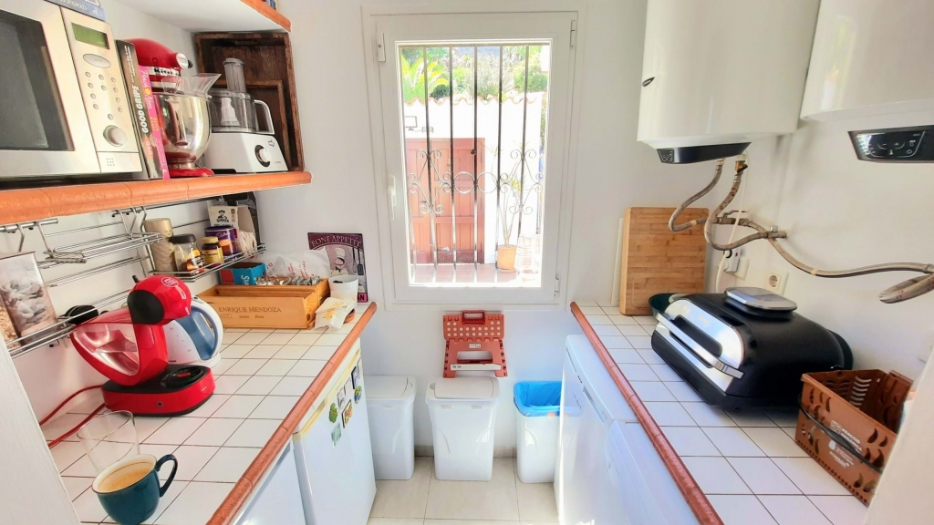 5 bed villa in Pedreguer