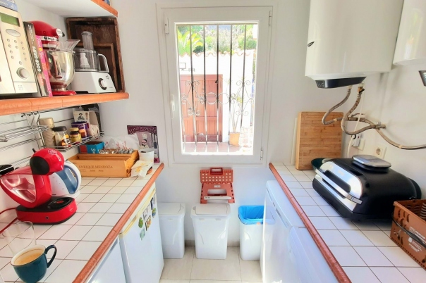 5 bed villa in Pedreguer