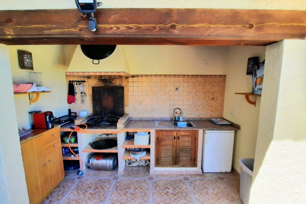 5 bed villa in Pedreguer