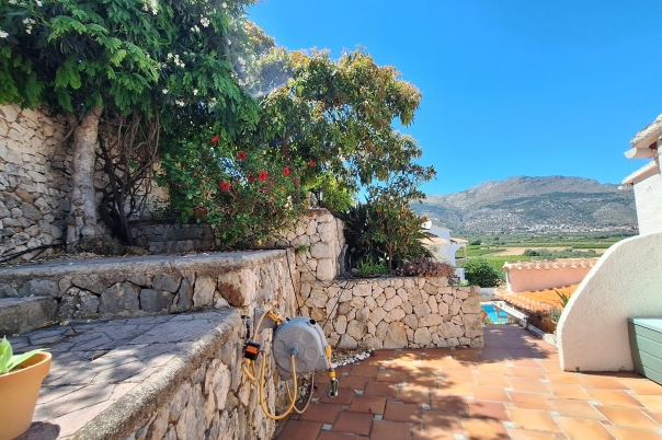 4 bed villa in Orba