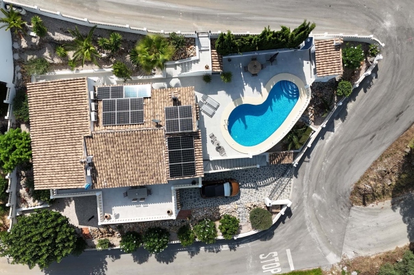 5 bed villa in Orba