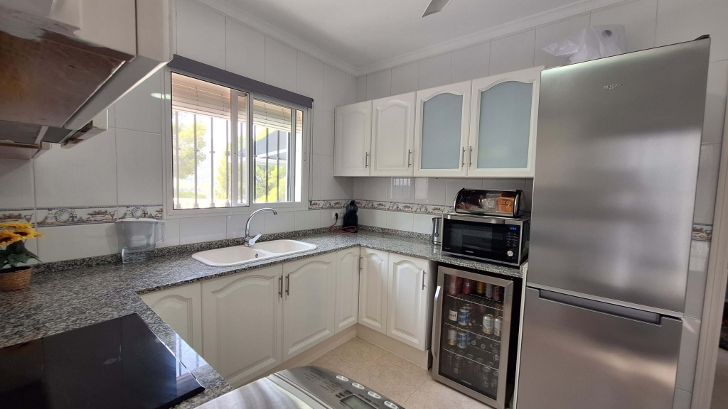 5 bed villa in Orba