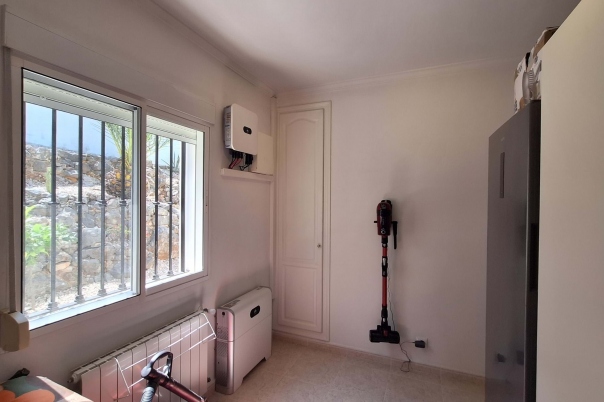 5 bed villa in Orba