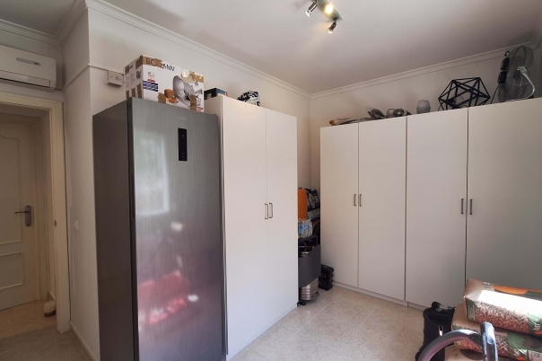 5 bed villa in Orba