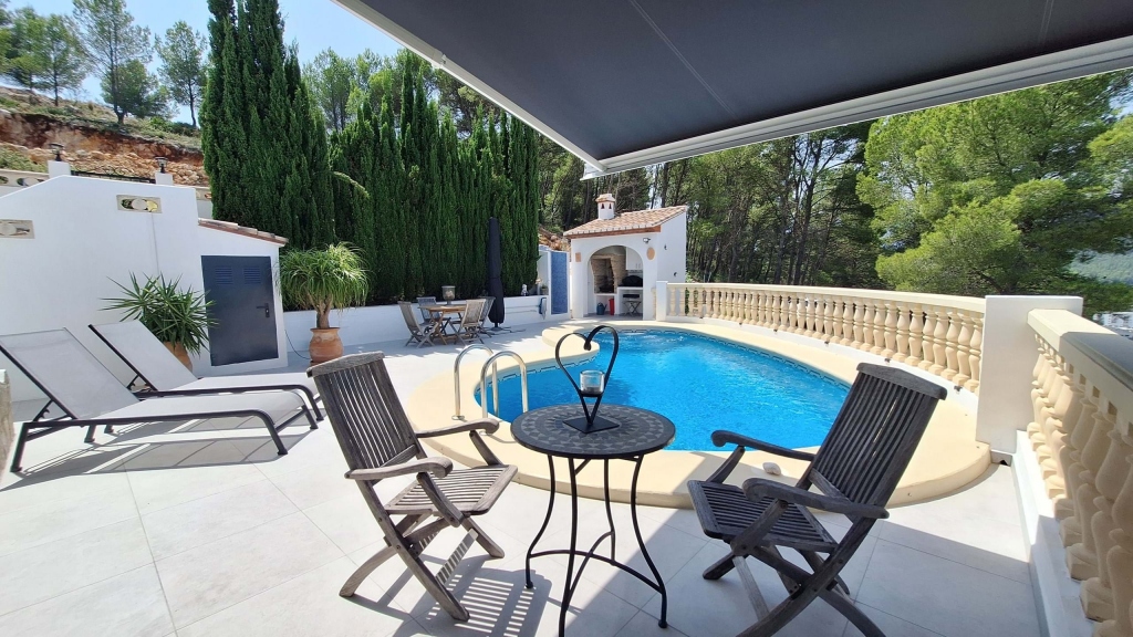 5 bed villa in Orba