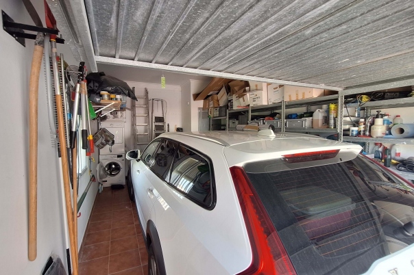 5 bed villa in Orba