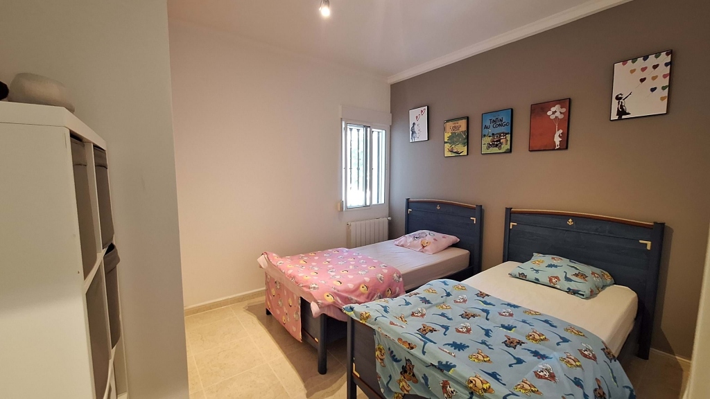 5 bed villa in Orba
