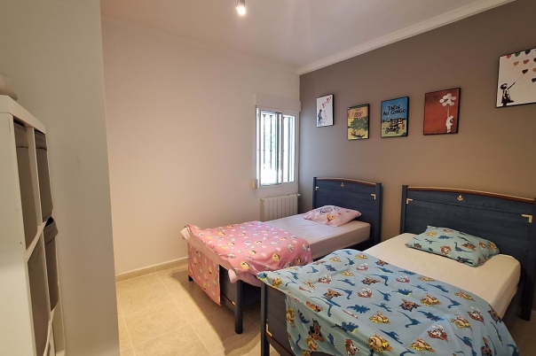 5 bed villa in Orba