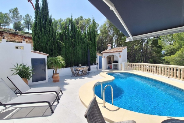 5 bed villa in Orba
