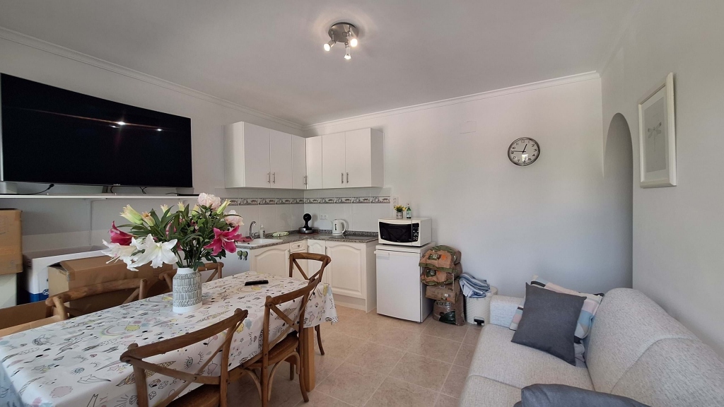 5 bed villa in Orba
