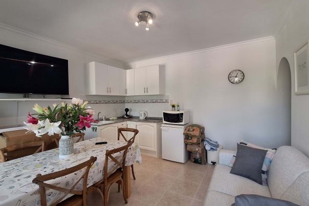 5 bed villa in Orba
