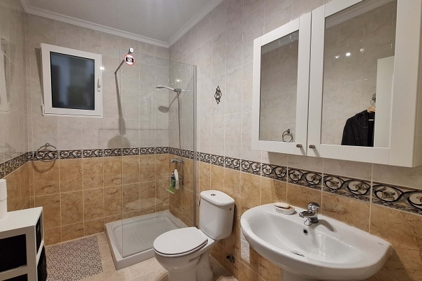 5 bed villa in Orba