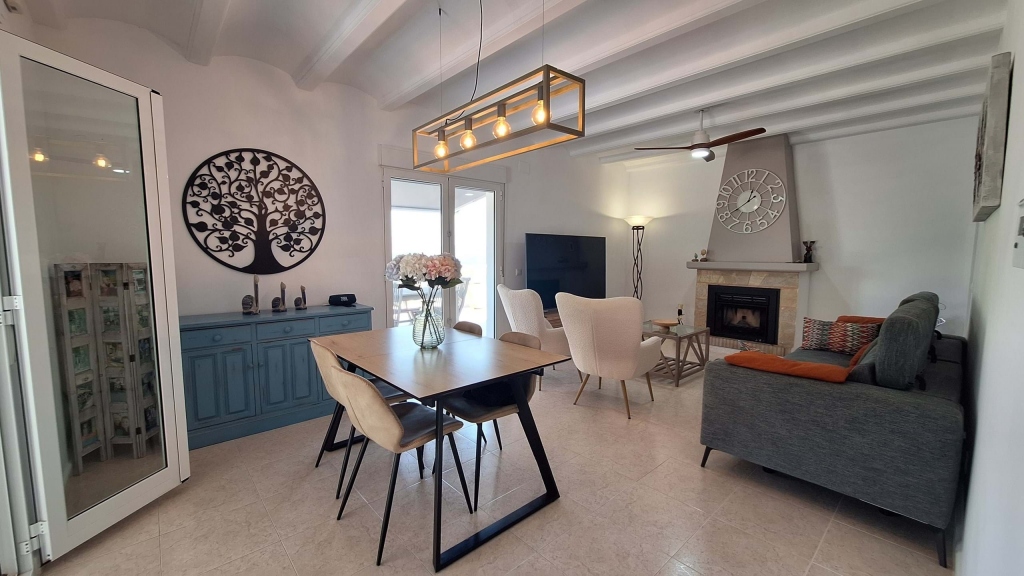 5 bed villa in Orba