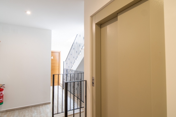5 bed commercial in Javea