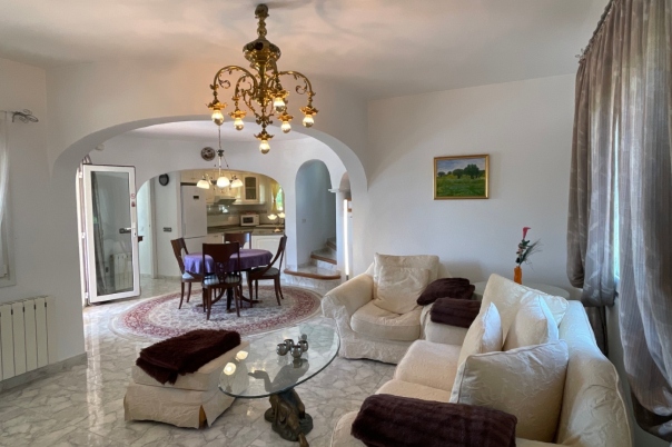 3 bed villa in Moraira