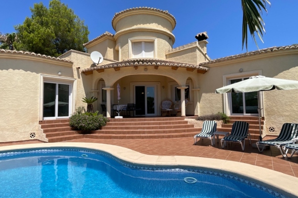 3 bed villa in Moraira