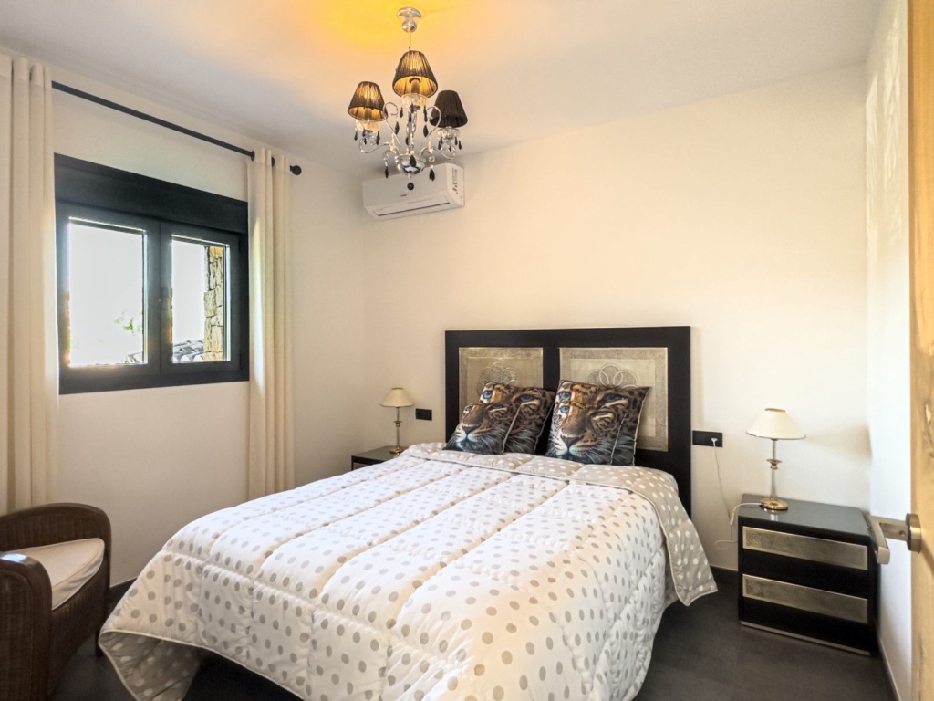 4 bed casa / chalet in Benissa
