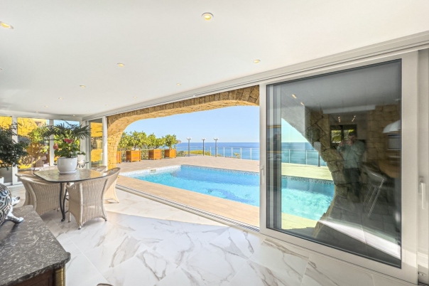 4 bed casa / chalet in Benissa