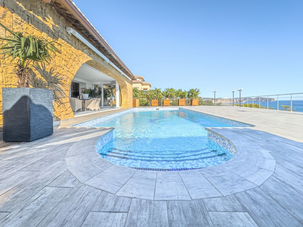 4 bed casa / chalet in Benissa
