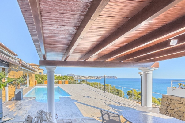4 bed casa / chalet in Benissa