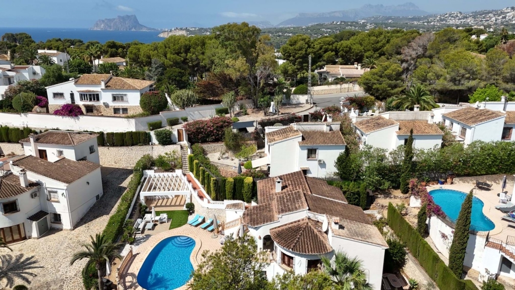 4 bed villa in Moraira