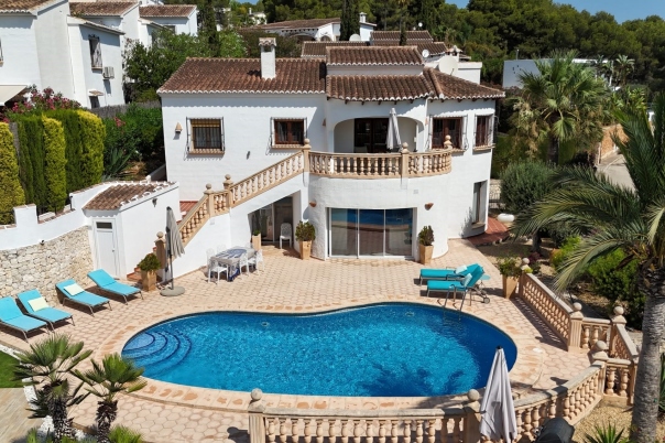 4 bed villa in Moraira