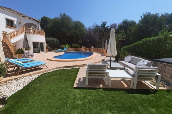 4 bed villa in Moraira