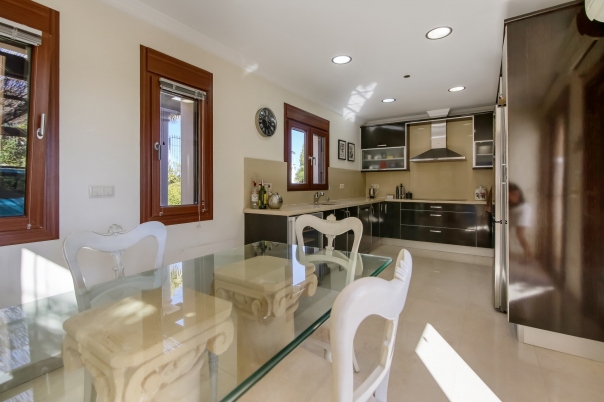 4 bed villa in Moraira