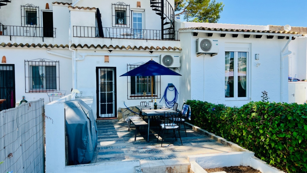 2 bed villa in Moraira