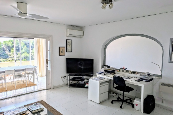 4 bed semi detached villa in Moraira