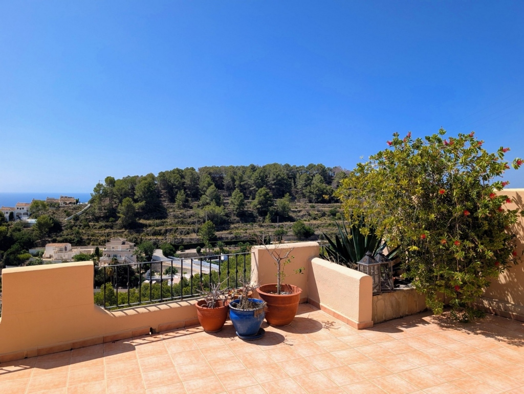 4 bed semi detached villa in Moraira