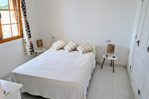4 bed semi detached villa in Moraira