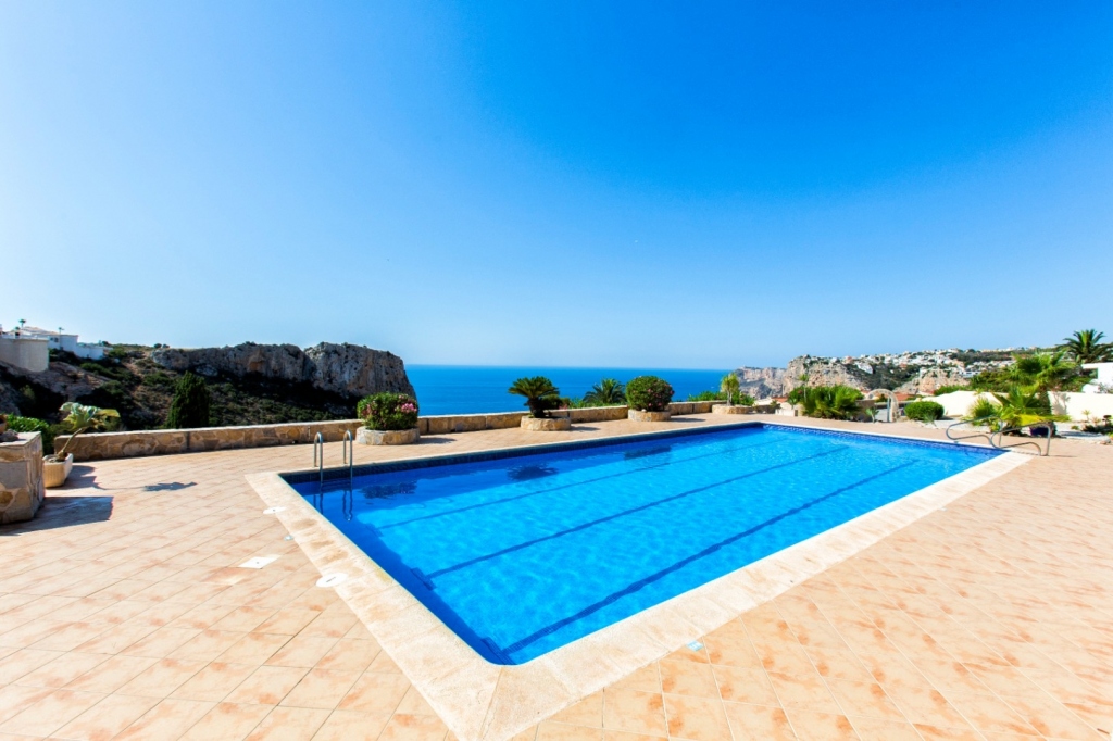 3 bed apartment in Benitachell