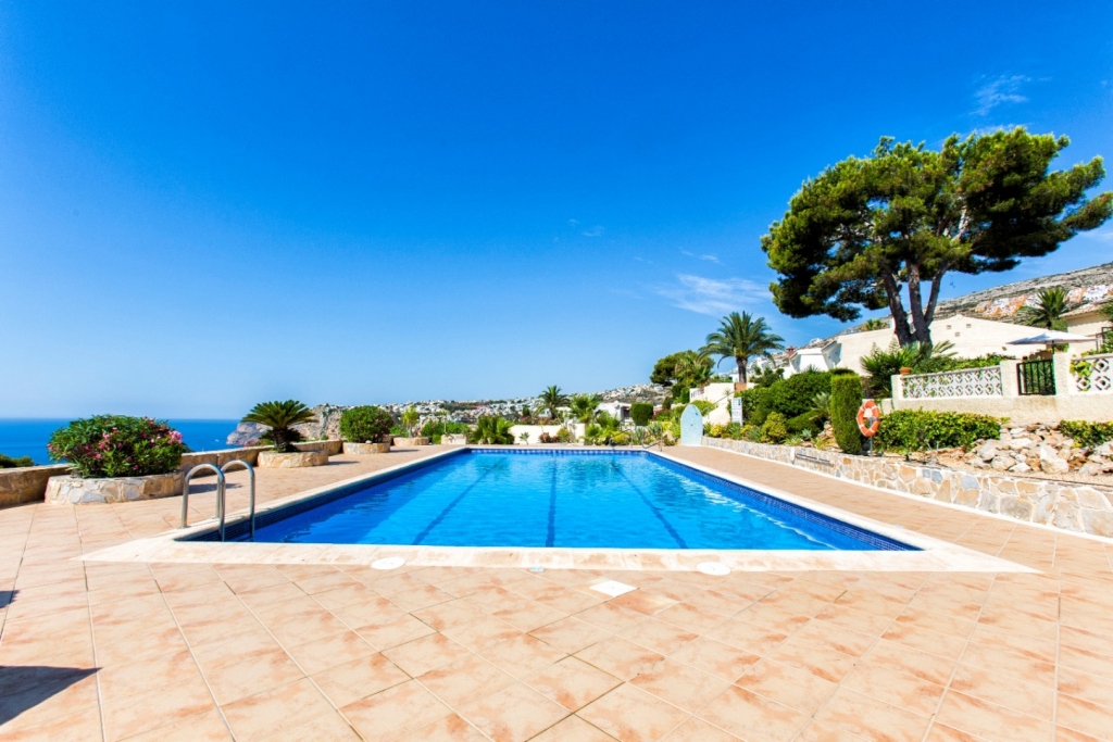 3 bed apartment in Benitachell
