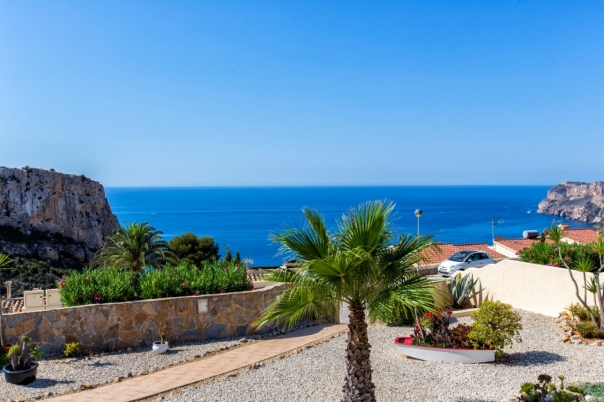 3 bed apartment in Benitachell