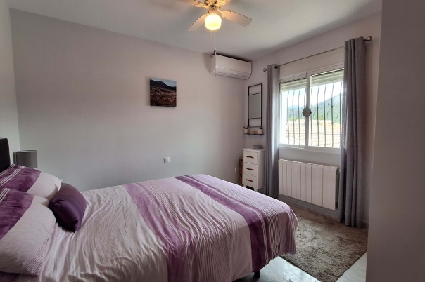 4 bed villa in Alcalalí