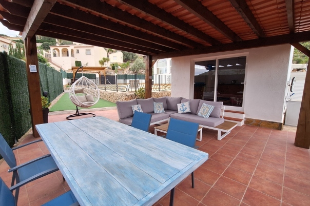 4 bed villa in Alcalalí