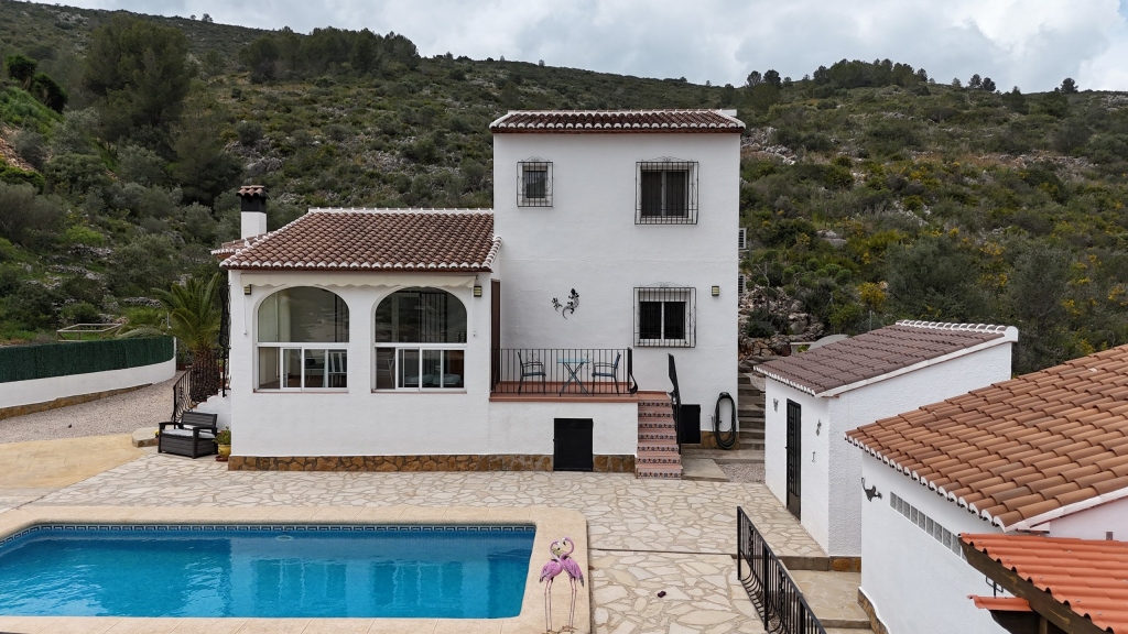 4 bed villa in Alcalalí