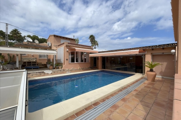 3 bed casa / chalet in Moraira