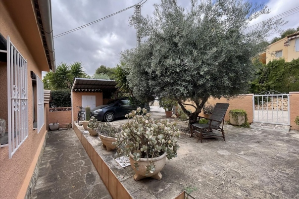 3 bed casa / chalet in Moraira
