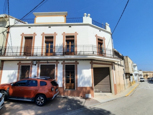 8 bed townhouse in Sanet y Negrals