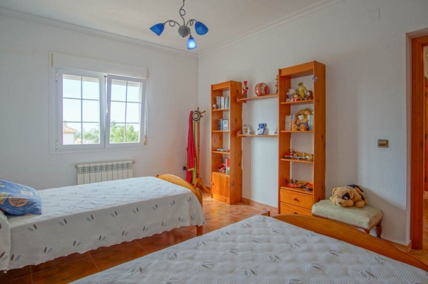 5 bed casa / chalet in Calpe / Calp