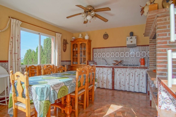 5 bed casa / chalet in Calpe / Calp
