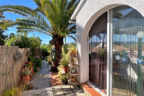 2 bed villa in Moraira