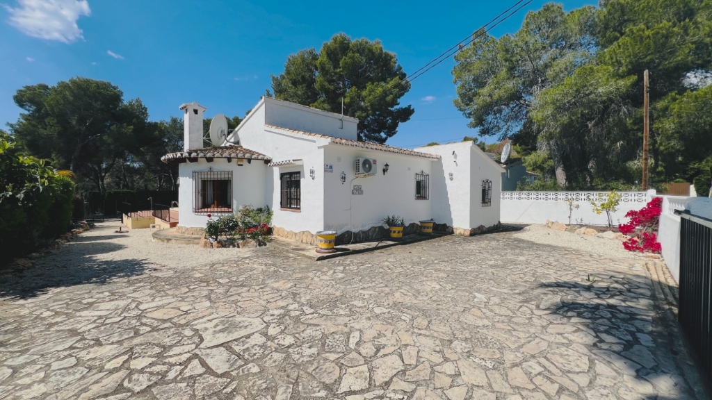 3 bed villa in Moraira
