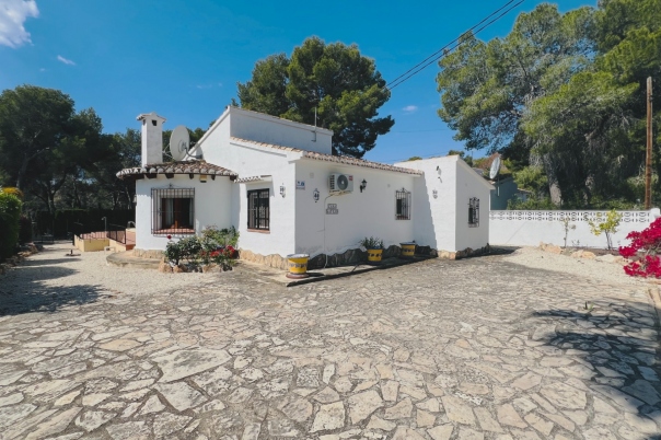 3 bed villa in Moraira