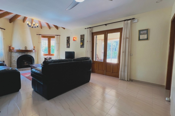 3 bed villa in Moraira