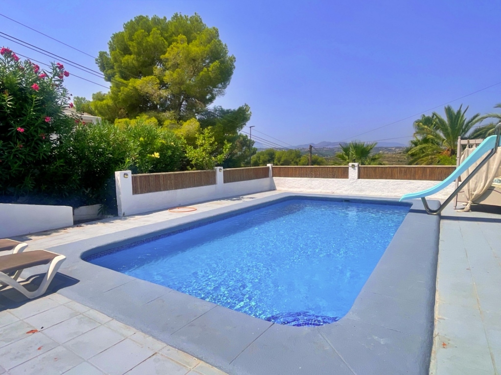 4 bed villa in Benitachell