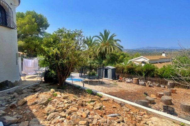4 bed villa in Benitachell