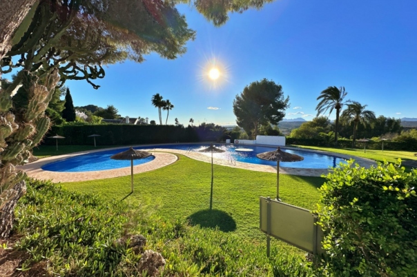 4 bed villa in Benitachell